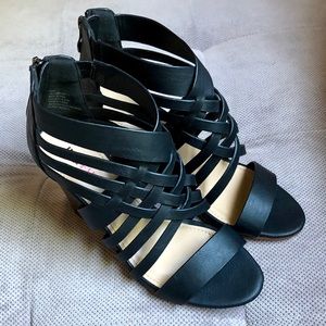 JustFab Black Wedges